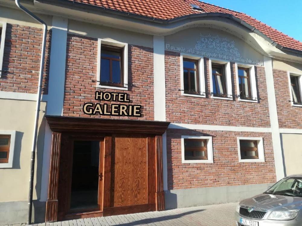 Hotel Galerie Roudnice nad Labem Extérieur photo