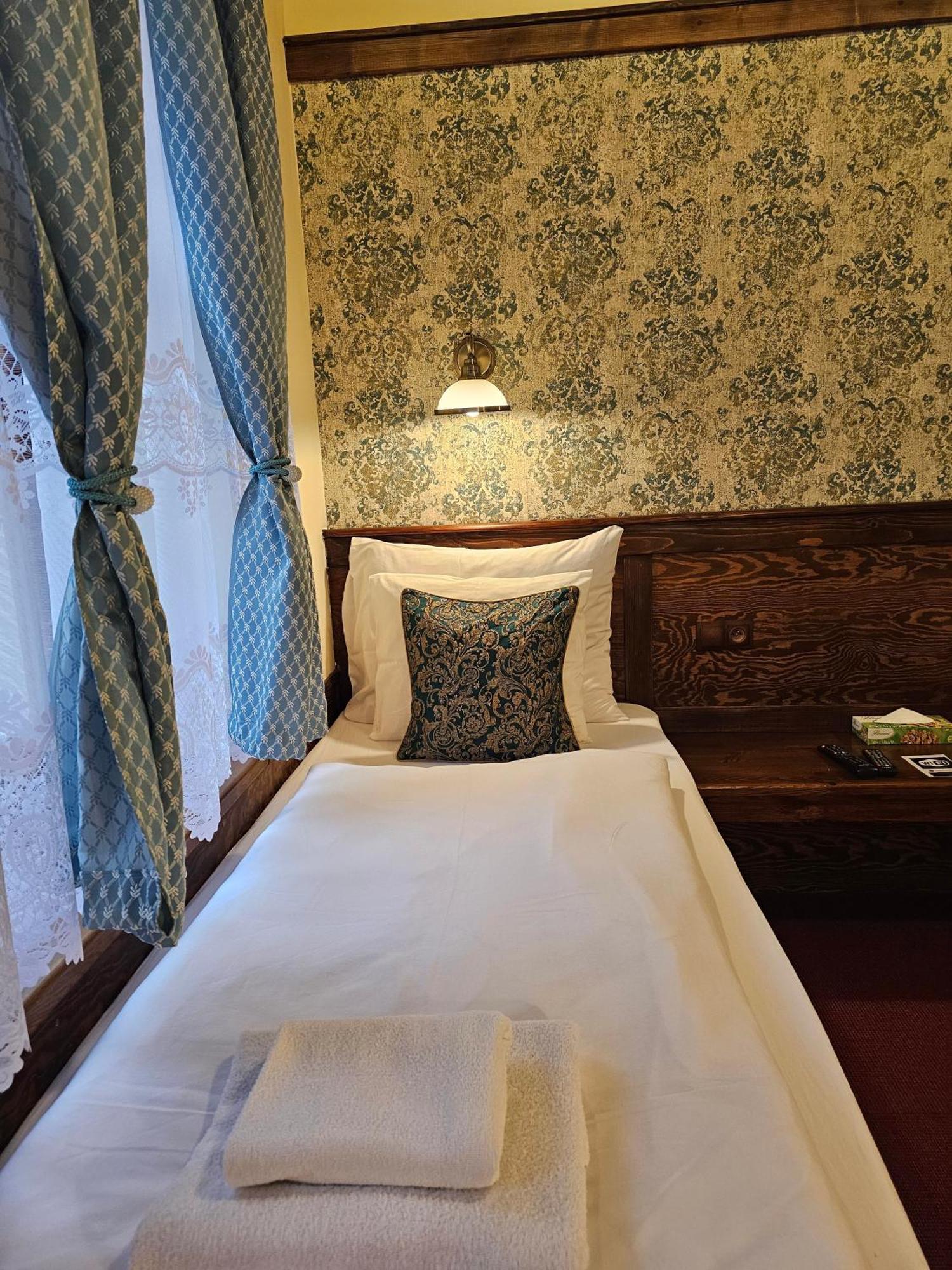 Hotel Galerie Roudnice nad Labem Extérieur photo