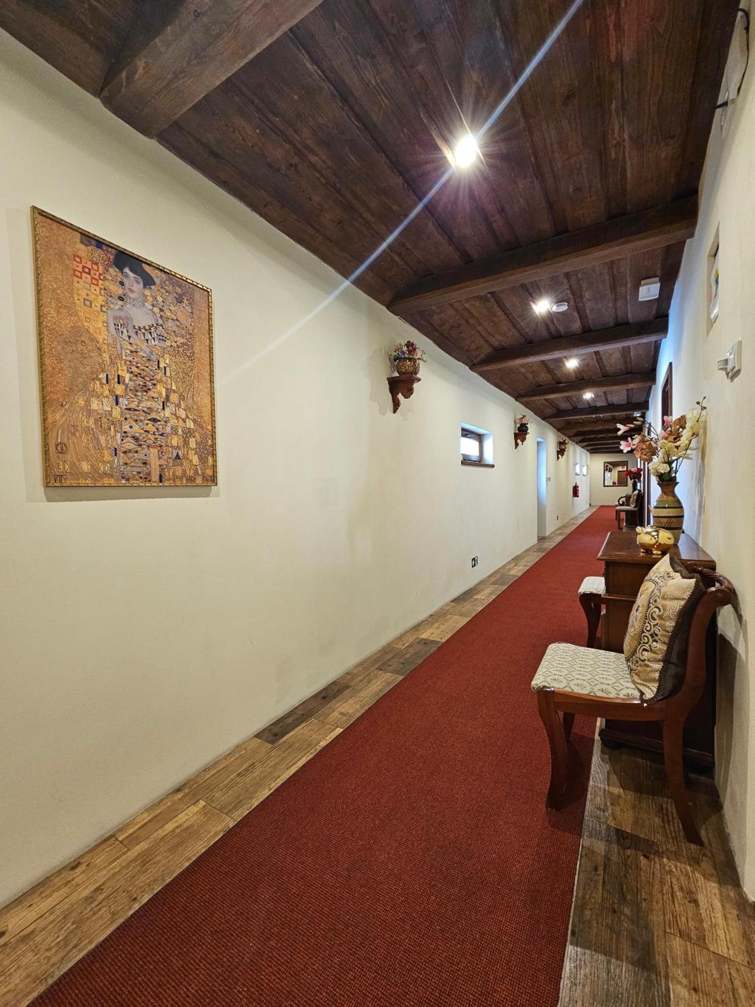 Hotel Galerie Roudnice nad Labem Extérieur photo