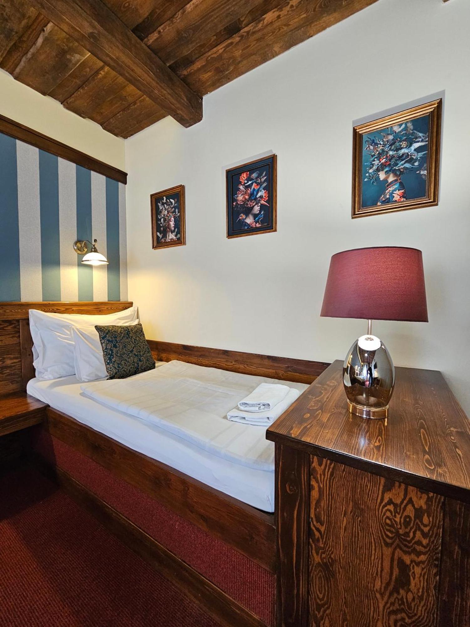 Hotel Galerie Roudnice nad Labem Extérieur photo