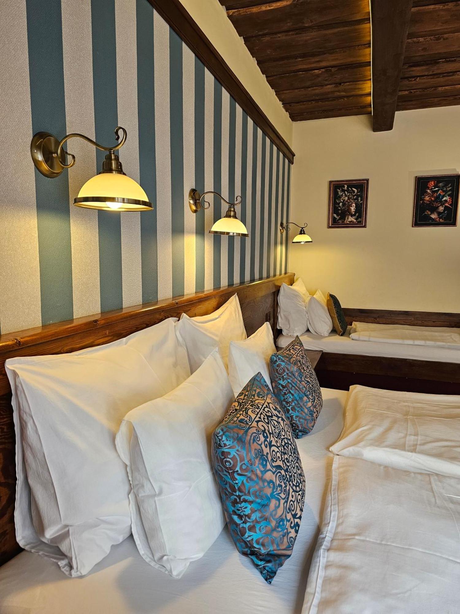 Hotel Galerie Roudnice nad Labem Extérieur photo